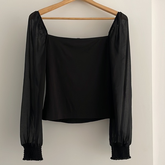 Sheer Sleeved Blouse - Picture 6 of 6